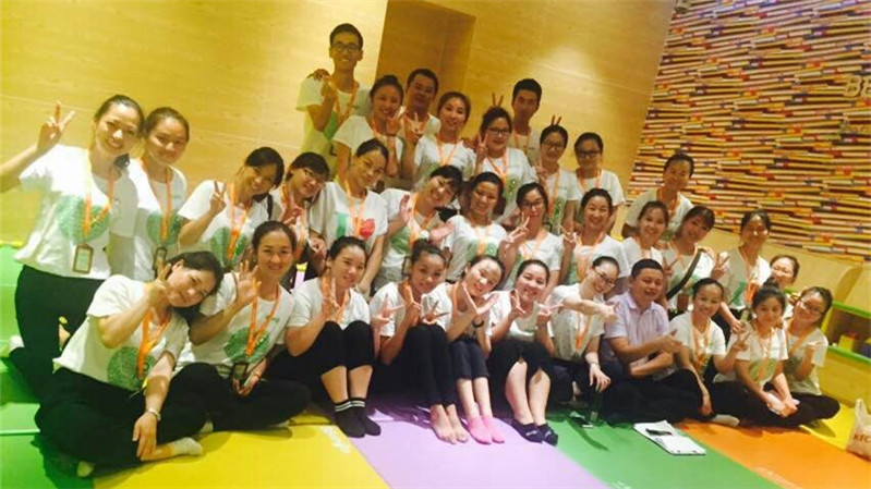 做有温度、有情怀的早教人